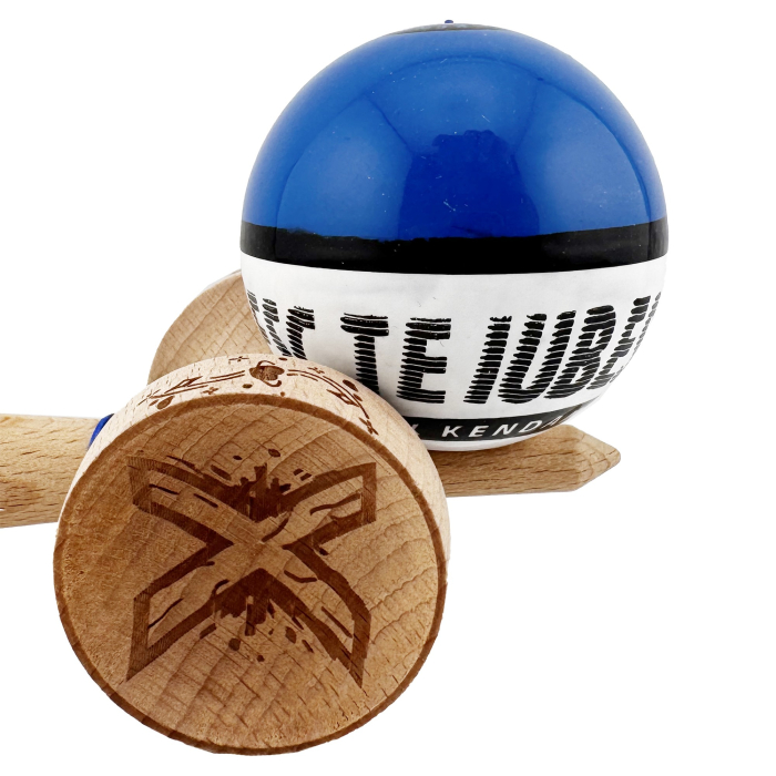 Kendama X TE IUBESC Originala, Profesionala, Flippy, Super Sticky cu Cupe Mari KING SIZE V3, Gaura in Baza, Rulment Metalic, din lemn 18 cm, Ata 62/65 cm, Albastru/Alb [9]