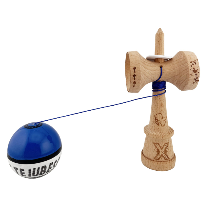 Kendama X TE IUBESC Originala, Profesionala, Flippy, Super Sticky cu Cupe Mari KING SIZE V3, Gaura in Baza, Rulment Metalic, din lemn 18 cm, Ata 62/65 cm, Albastru/Alb [4]