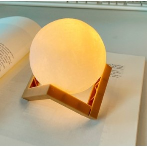 Lampa de veghe in forma de luna 3D Moon Light Alb Cald, alimentare baterii, stand plastic inclus, 8 cm, Flippy [2]