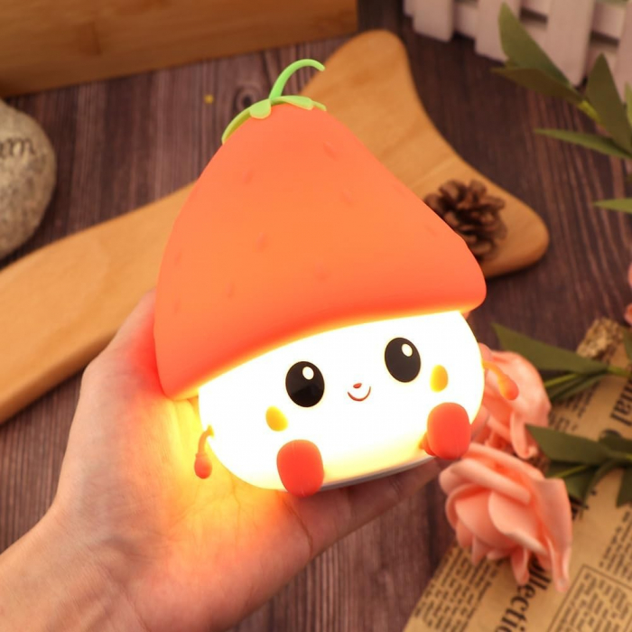Lampa de Veghe pentru Copii, Flippy, din Silicon, Senzor Tactil, Model Capsunica, Lumina Calda, Protectie pentru Ochi, Incarcare USB, Capacitate Baterie Incorporata 1200mAh, 10.8x9x12.8 cm, Rosu [5]