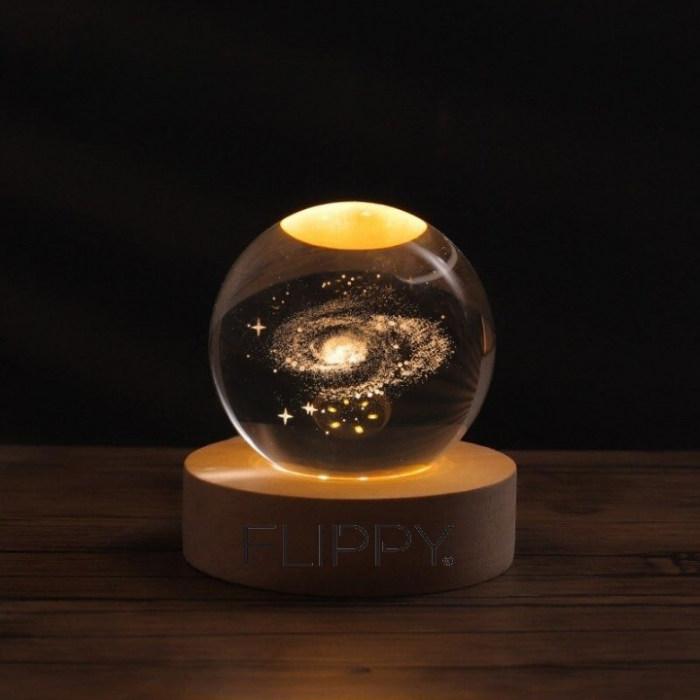 Lampa LED Decorativa, Flippy, cu Bila de Cristal cu Diametru 6cm, Model Galaxie 3D, Alimentare USB, Suport din Lemn, Lumina Alb Cald [4]