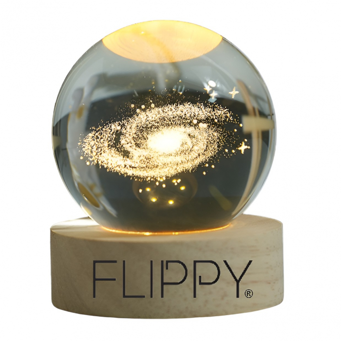 Lampa LED Decorativa, Flippy, cu Bila de Cristal cu Diametru 6cm, Model Galaxie 3D, Alimentare USB, Suport din Lemn, Lumina Alb Cald [1]