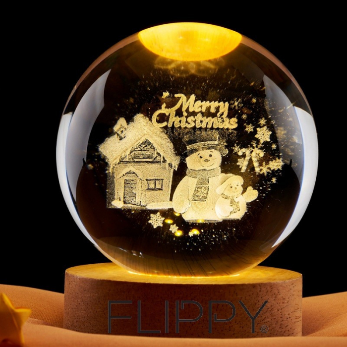 Lampa LED Decorativa, Flippy, cu Bila de Cristal cu Diametru 6cm, Model Merry Christmas 3D, Alimentare USB, Suport din Lemn, Lumina Alb Cald [2]