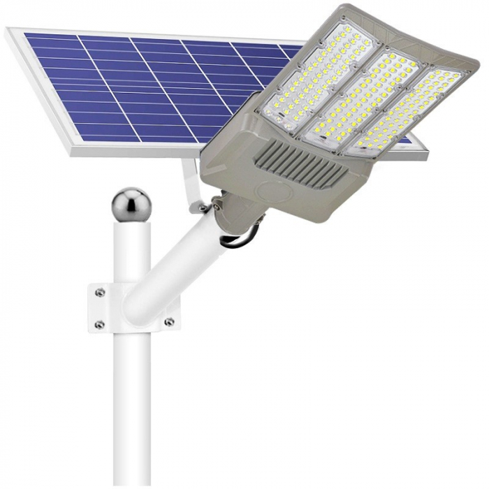 Lampa solara stradala Flippy, pentru curte sau strada, cu trei grile, finisaj mat, rezistent la apa, montare prin fixare, senzor lumina, baterie de litiu, IP65, lumina rece, putere 1000W, autonomie 10 [1]