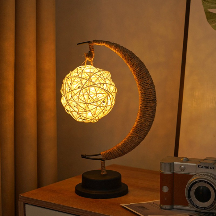 Lampa veghe Flippy, semi-luna cu glob din rattan, led, 28x15 cm, alb cald [3]