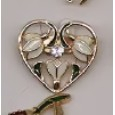 Martisor Brosa Mica in Cutie, Dimensiune Brosa 2.5-3 cm, Material Metal, Model Inima din Ghiocei [1]
