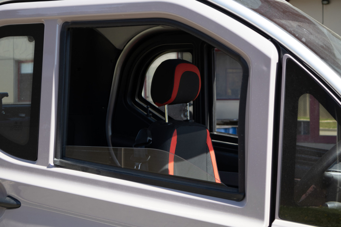 Masina electrica KUBA City, 2500 W, 72V/58Ah, acumulatori 60V/58 Ah, autonomie maxim 80 km [5]