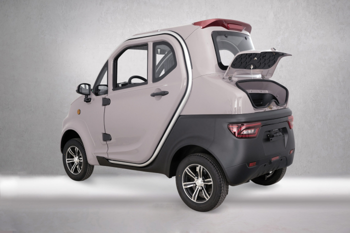 Masina electrica KUBA City, 2500 W, 72V/58Ah, acumulatori 60V/58 Ah, autonomie maxim 80 km [2]