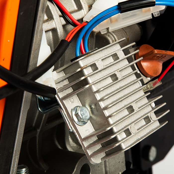 *OFERTA PROMO* Motocultor Detoolz 11CP 418CC, motorina, 4T, 3 viteze, pornire electrica, cu roți [19]