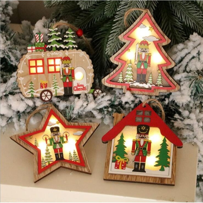Ornament de Brad, Flippy, cu Lumini LED, din Lemn, Figurina Spargatorul de Nuci, Model Masina, Multicolor [5]