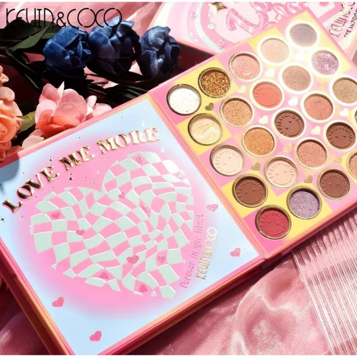 Paleta de Farduri Kevin&amp;Coco, 59 culori, Stil Carte, 3 Straturi, Pudra Compacta, Clasic, Fara Sulfati, 14 x 14 cm, 80 g, multicolor [4]