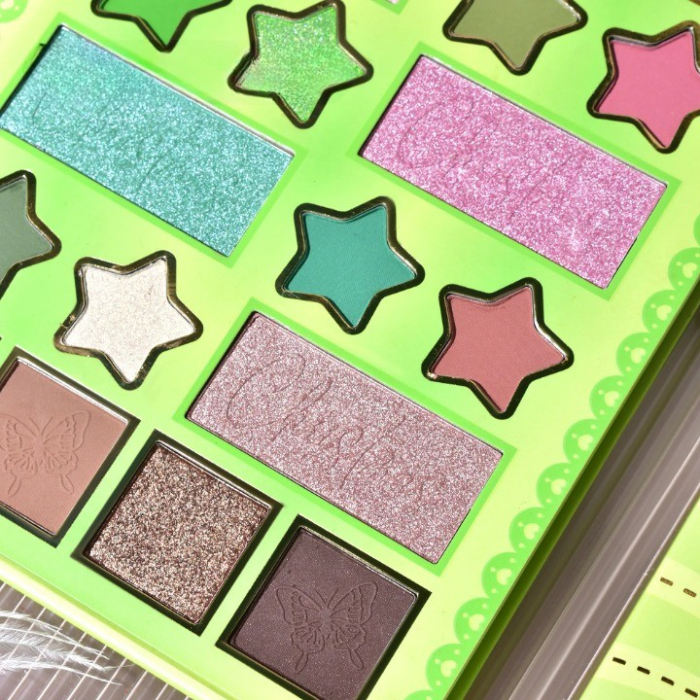 Paleta de Machiaj, KEVIN&amp;amp;COCO, 20 Culori Green Girl, Fard de Pleoape si Blush, Verde [3]