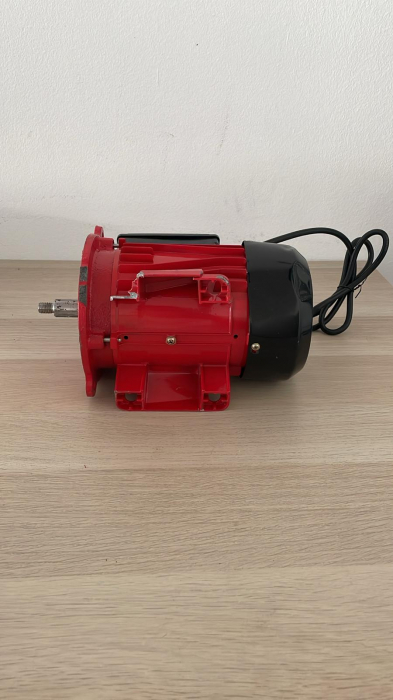 Produs deteriorat Motor electric pentru moara, 3500 W, 2800 rotatii/ minut [3]