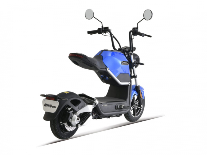 Scuter electric Ztech ZT-60-A MIKU MAX autonomie 60 Km viteza maxima 45 km/h putere 800W acumulator 20Ah/60V- CU PERMIS [4]