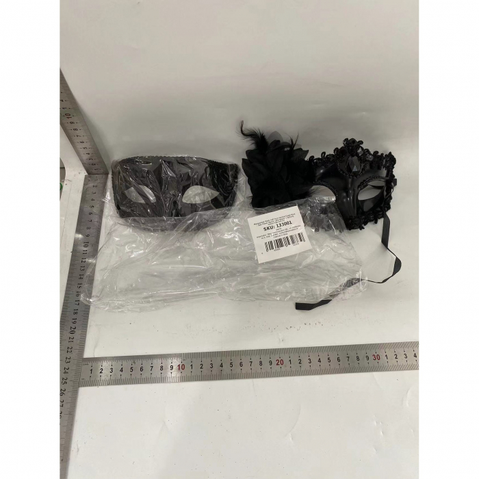 Lichidare Set 2 Masti de Cuplu, Flippy, pentru Carnaval, Bal Mascat, Marime Universala, Model Floare Laterala si Margele, Model Clasic, Negru-Gri [2]