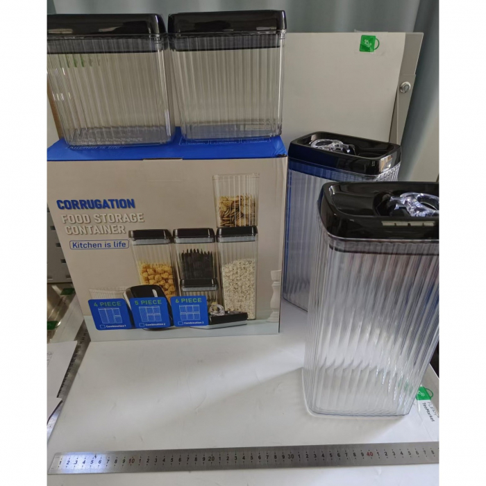 Set 4 Recipiente din Plastic, Flippy, pentru Alimente/Obiecte, Inchidere Ermetica, Textura Ondulata, 2 x 1.5l, 2 x 3.3 l, Transparent [15]