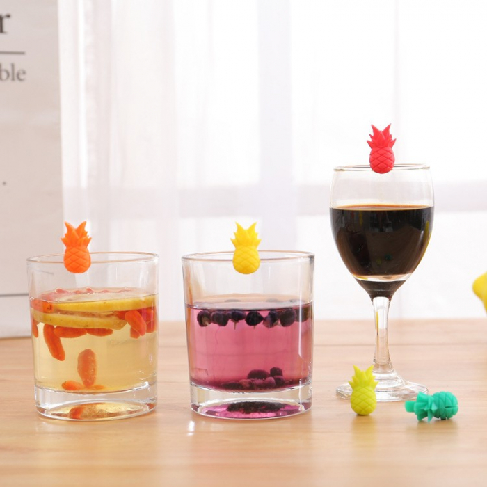 Set 6 Accesorii pentru Pahare, Flippy, pentru Petreceri/Cocktailuri, din Silicon, Model Ananas, Multicolor [5]