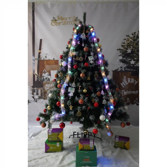 Set brad artificial de Craciun si elemente decorative, nins, decorat cu conuri pin, pentru interior/exterior, inaltime 210 cm, diametru 147 cm, 1150 ramuri, Flippy, verde, suport metalic inclus [2]