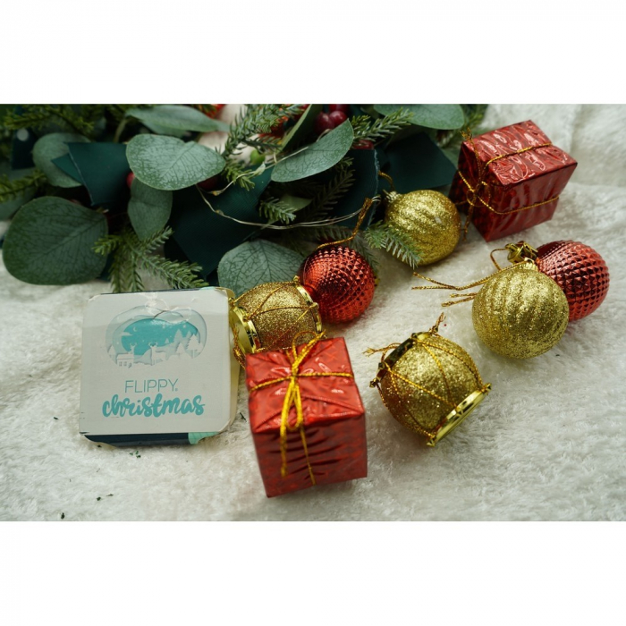 Set de 12 ornamente de brad, Flippy, de tip Glob, Rosu/ Auriu, din polistiren, cu finisaj sclipitor , cutie  4  cm adancime x 20  cm inaltime x 12  cm lungime) [7]