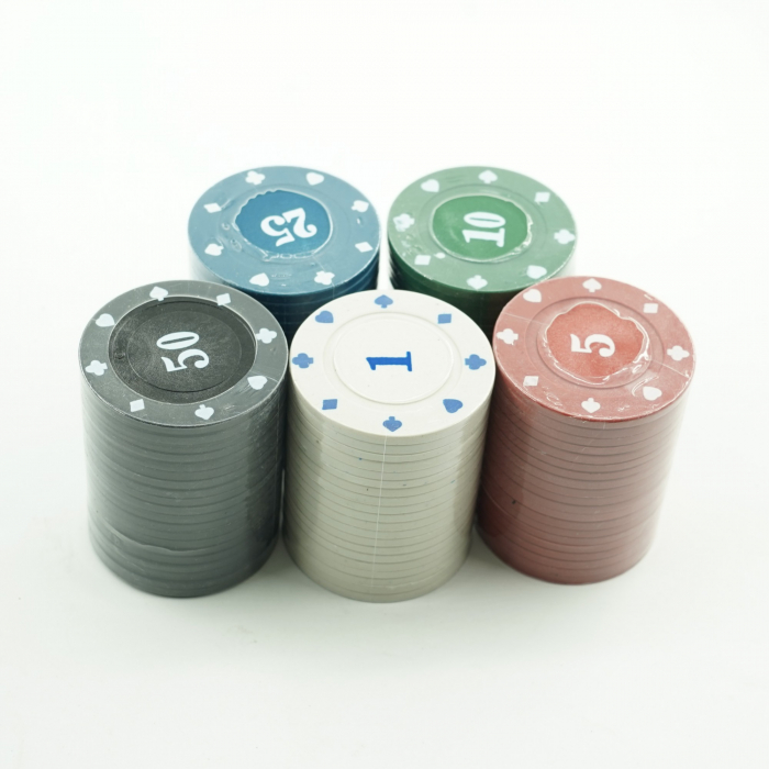 Set de Poker Complex cu 200 de jetoane Flippy, Include 2 seturi de carti, Texas Hold`em set, portabil, cutie depozitare [5]