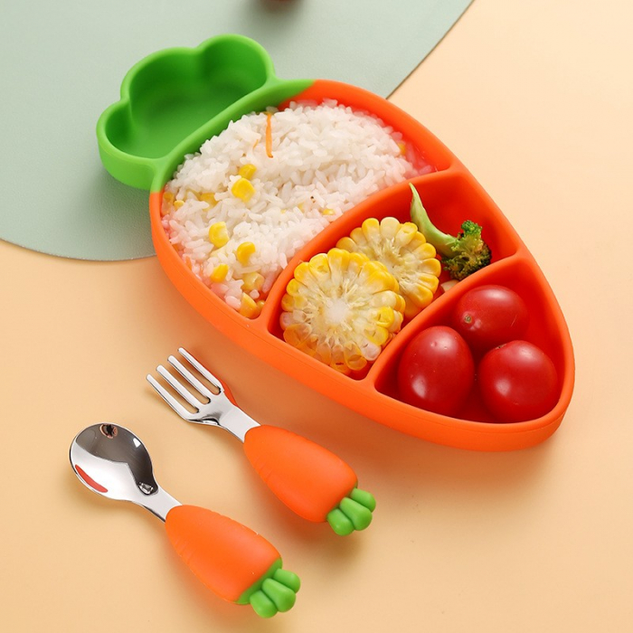 Set diversificare bebelusi Flippy, din silicon, 23.5 x 12.5 cm, 1 farfurie compartimentata in forma de morcov, lingurita si furculita, pai, perie pai, fara alergeni, ventuza fixare, forma creativa, po [5]