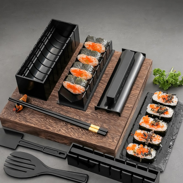 Set ustensile pentru facut sushi Flippy, 10 piese, forma inima inclus, 3 forme clasice, extensibil, finisaj lucios, material ABS, curatare usoara, negru [8]