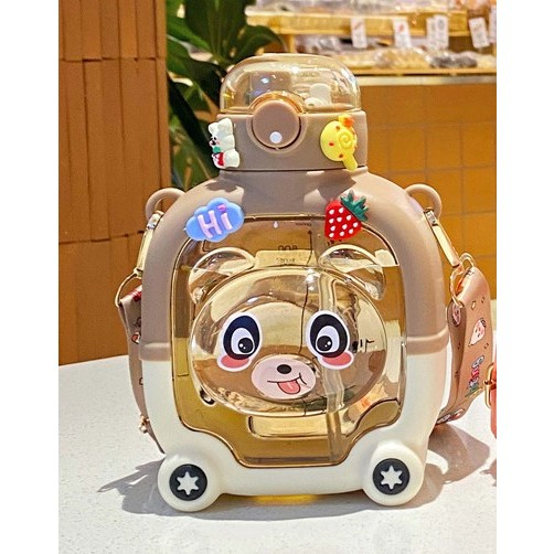 Sticla cu pai pentru copii, Flippy, model ursulet, gradata, stickere aplicate, curea reglabila, din plastic rezistent la cadere, 1l, Maro, 20 x 13 cm [3]