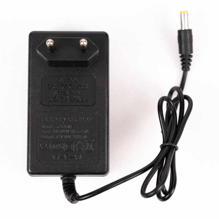 Aparat de spalat cu presiune puternic, 25 Bari, 1 acumulator 36 V, 5 Ah, 240 l/h [6]