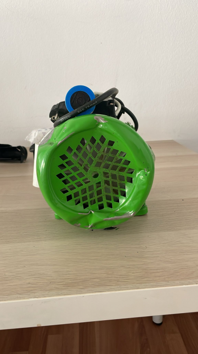 Deteriorat!! motor zdrobitor Micul Femier, 180 kg/h, 750 W [2]