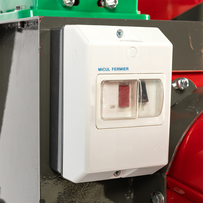 Tocator furaje Micul Fermier 4024 500 Kg/h fara motor si ciclon [3]