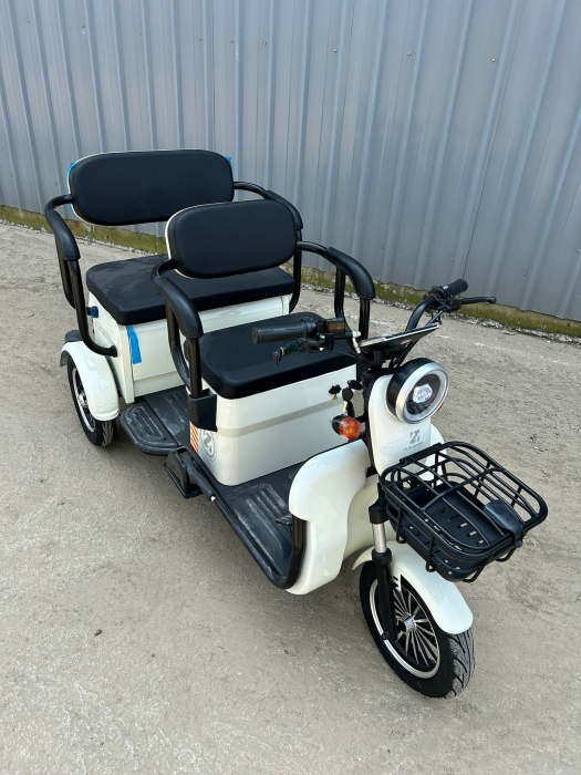 Tricicleta electrica V6 fara permis cu 2 locuri si spatiu mare de depozitare – Motor 1800W, Baterie 72V24Ah, Autonomie 60km [6]