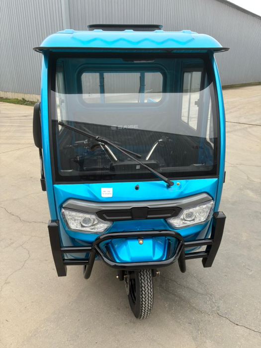 Tricicleta electrica Farmer KH01 cu cabina inchisa, fara permis, Motor 2000W,  Baterii  72V 52Ah, Autonomie 70km, Greutate suportata pana la 774Kg [10]