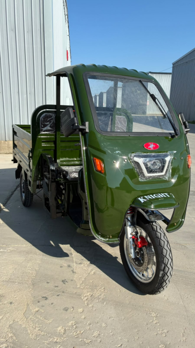 Tricicleta Electrica Knight Z, Cabina cu Parbriz, Bena mare 160x105, Autonomie 70 km, Motor 1500W, 72V/58Ah, fara permis [8]