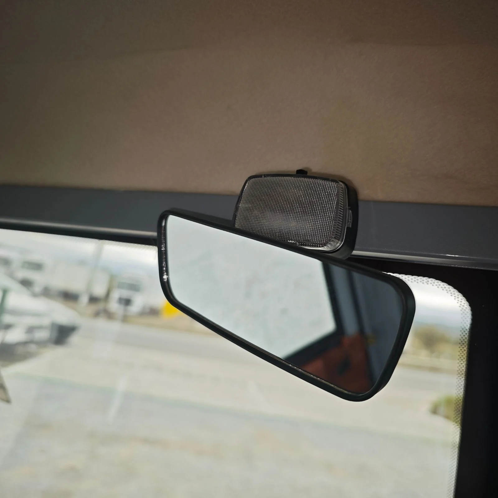 Triciclu electric Geeli Sky Van, 3000 W, 72V 52Ah , fara permis, autonomie 50 km [15]