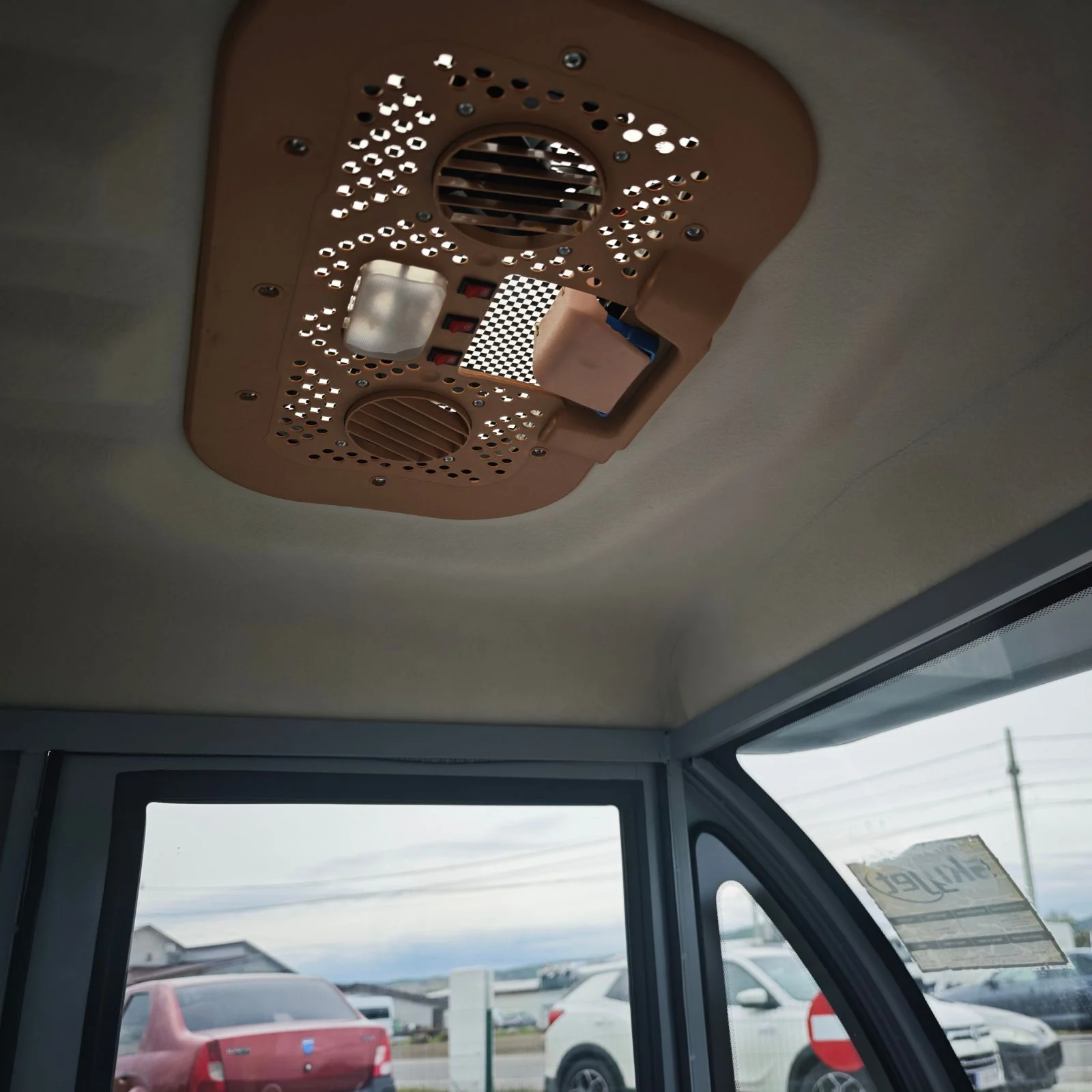 Triciclu electric Geeli Sky Van, 3000 W, 72V 52Ah , fara permis, autonomie 50 km [8]