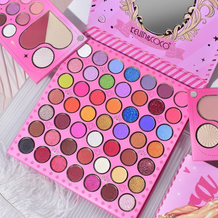 Trusa de Machiaj, KEVIN &amp; COCO, Princess Palette. Fard de Pleoape, Iluminator, Corector, Ruj, 79 culori, 19.7 x 20 x 2 cm [3]