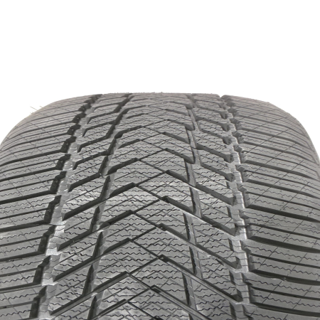 Anvelopa Iarna LANVIGATOR WINTERGRIP HP 205/55R16 91H, Aderenta Sporita pe Zapada si Umed, Confort si Durabilitate [1]