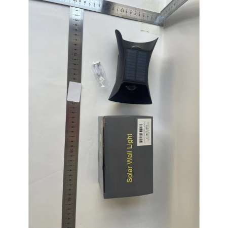 Set 4 Aplice solare LED Bidirectionale pentru perete Flippy, in forma de funda, 8 LED-uri, material ABS si PC, lumina puternica, IP65, 10 x 7.5 cm, baterie 1.2 V, 300 mAh, autonomie 8-10 ore, alb cald [5]