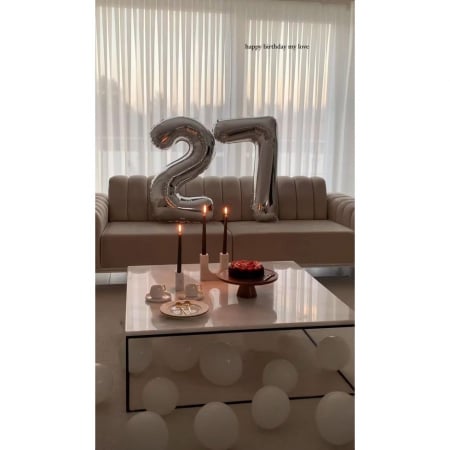 Balon din Folie Metalizata, Flippy, Figurina Cifra, Tema Aniversare 40 cm, Ambalaj Individual, Pai inclus, Umflare cu Aer sau Heliu, Argintiu, Cifra 2 [5]