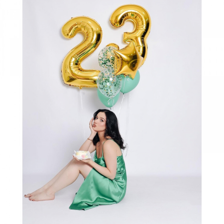 Balon din Folie Metalizata Flippy, Figurina Cifra, Tema Aniversare 80 cm, Ambalaj Individual, Pai inclus, Umflare cu Aer sau Heliu, Auriu, Cifra 3 [6]