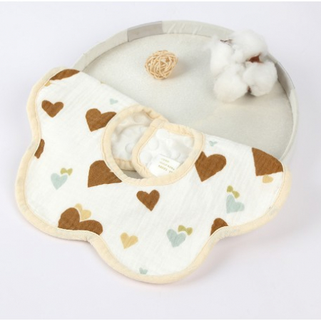 Jucarii, Copii & Bebe - Baveta Tip Floare, Flippy, din Bumbac, pentru Copii 0-12 Luni, Rezistenta la apa, cu Capse, Model cu Inimioare, 26 x 29 cm, Maro