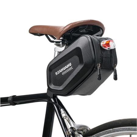 Sub 99 Lei - Borseta pentru bicicleta Flippy, Hard Shell, material piele artificiala si carbon, 20x12x11.5 cm, prindere de sa, capacitate 2L, impermeabila, negru