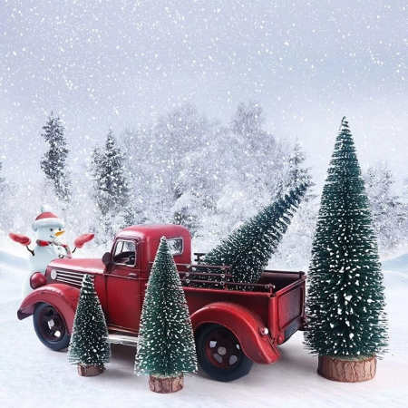 Brad artificial de craciun, tip pin inzapezit, ornament pentru masa, pe suport lemn, 30 cm inaltime [3]