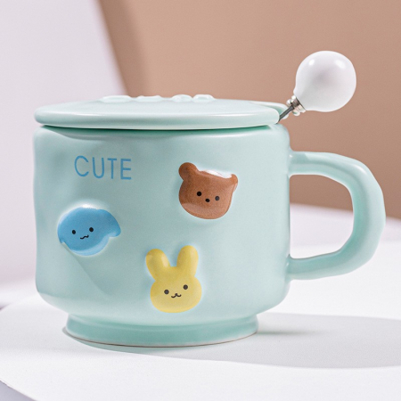 Bucatarie si electrocasnice - Cana ceramica, Flippy, din Portelan, print Figurine Animalute, Cana penru Copii, Model CUTE, Cana cu Lingura si Capac, Ceasca pentru Cafea, Ceai, 400ml Albastru