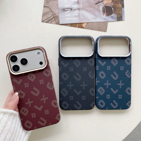 Carcasa Magnetica, Flippy, din Fibra de Carbon, pentru iPhone 15 Pro, Maro [15]