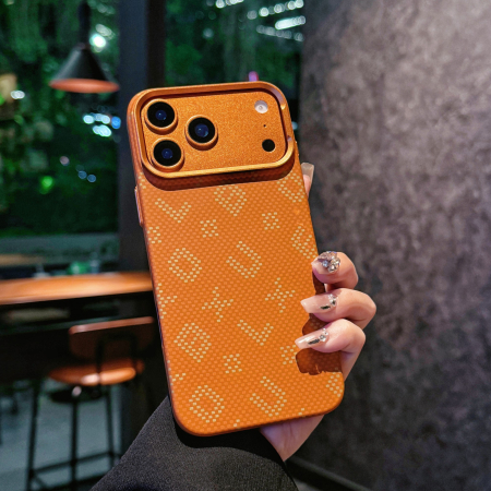 Carcasa Magnetica, Flippy, din Fibra de Carbon, pentru iPhone 15 Pro Max, Maro [8]