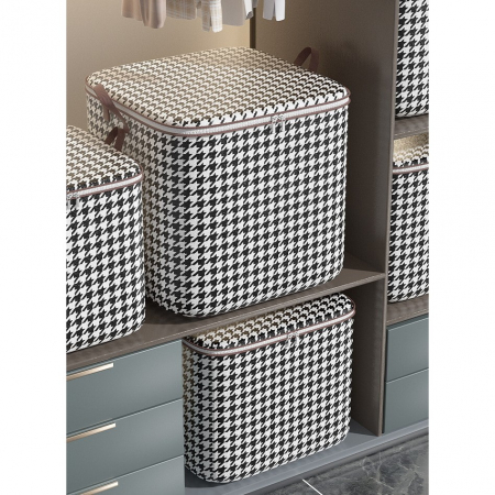 * LICHIDARE STOC * Cutie de Depozitare cu Fermoar, Flippy, Pliabila, Maner Ranforsat, Fermoar Rezistent, pentru Haine, Paturi, Plapumi, Perne, Lenjerii de Pat, Jucarii, 80 Litri, in Carouri, Alb-Negru [8]