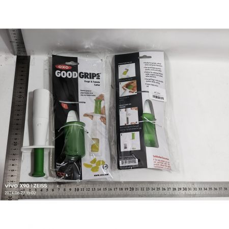 Cutit Feliator pentru Legume si Fructe mici, Flippy, Feliator pentru Rosii Cherry, Feliator pentru Masline, Ustensila de Feliat Fructe si Legume, 18 x 6,5 cm, Verde [1]