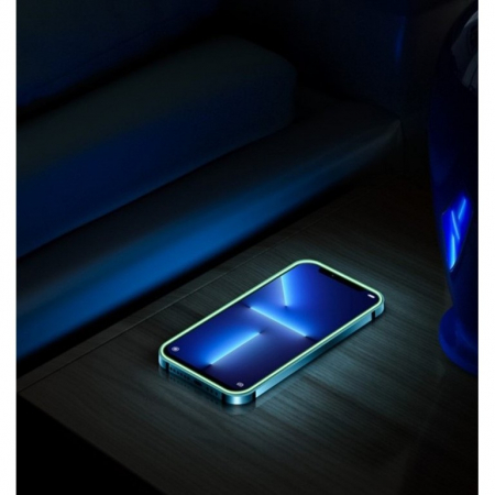 Folie Sticla Securizata Flippy, Luminous, compatibila cu Apple iPhone 13 Pro, Margine fosforescenta verde [6]
