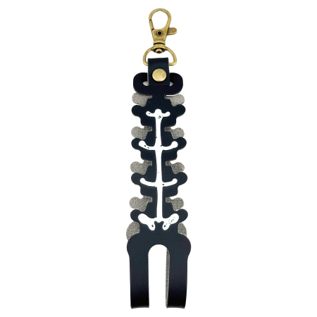 Kendama - Husa pentru Kendama, Flippy, tip Pandativ/Breloc, Imprimeu Skull, din Piele Ecologica, 26 x 3.2 cm, Negru